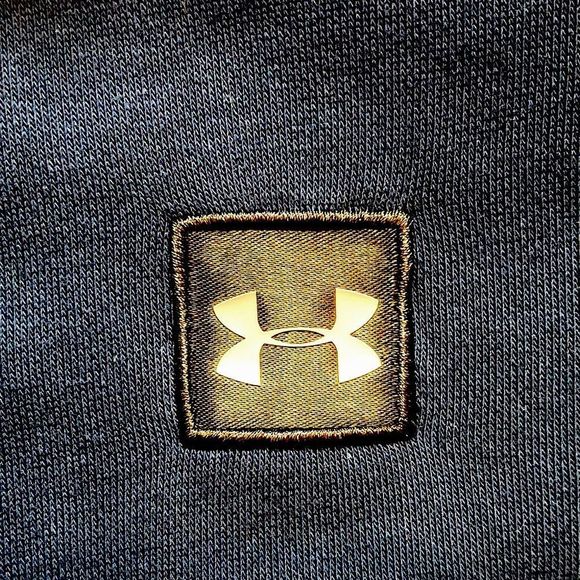 UNDER ARMOUR Men's Navy Blue Full Zipper Hoodie With Black Chest Logo Sz 2XL - Picture 4 of 10